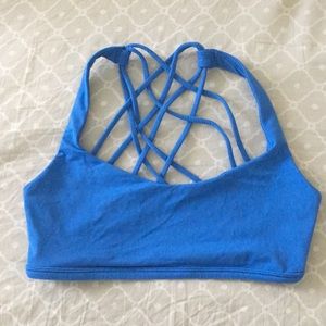 lululemon blue free to be wild bra size 6